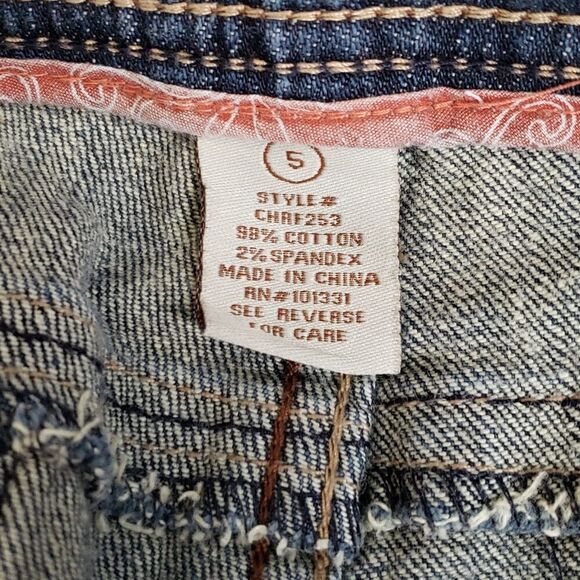 Refuge Junior's Denim Low Waisted Capri Pants - Picture 6 of 6